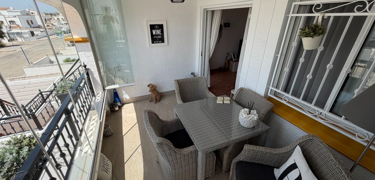 Herverkoop - Appartement / flat -
Orihuela - Entre Naranjos Vistabella