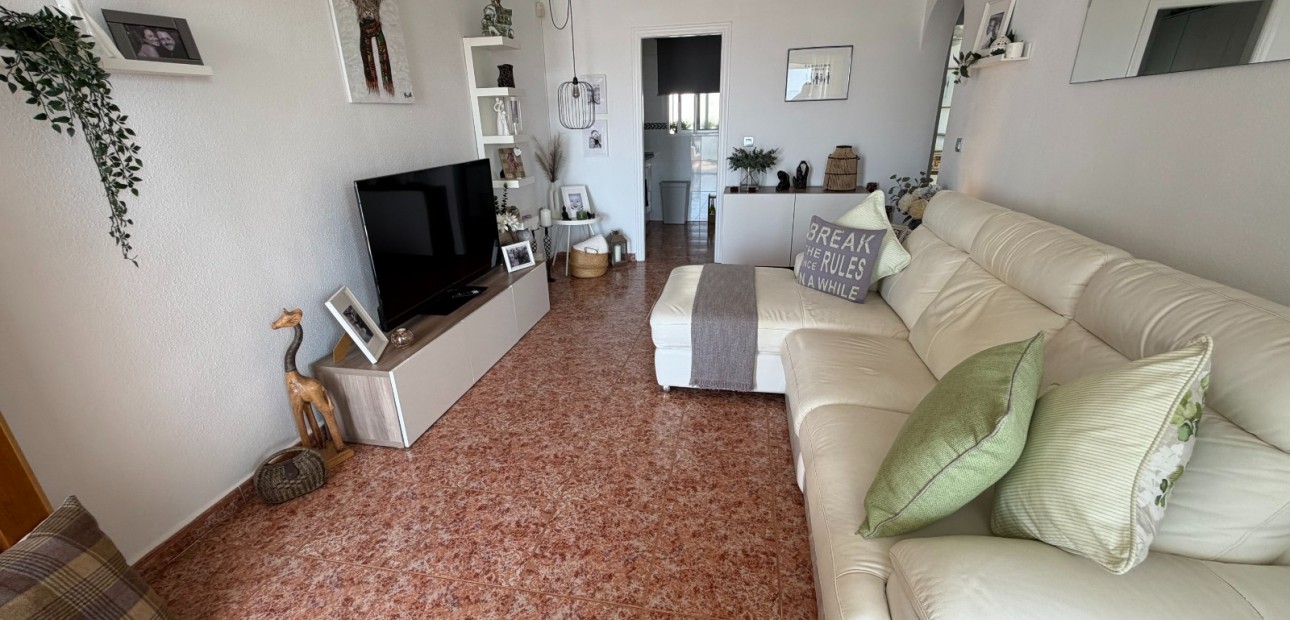 Herverkoop - Appartement / flat -
Orihuela - Entre Naranjos Vistabella