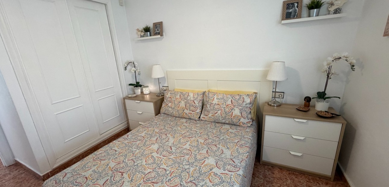 Herverkoop - Appartement / flat -
Orihuela - Entre Naranjos Vistabella