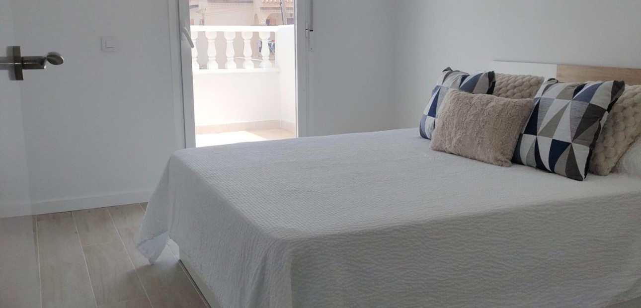 Herverkoop - House -
Torrevieja - Torreblanca