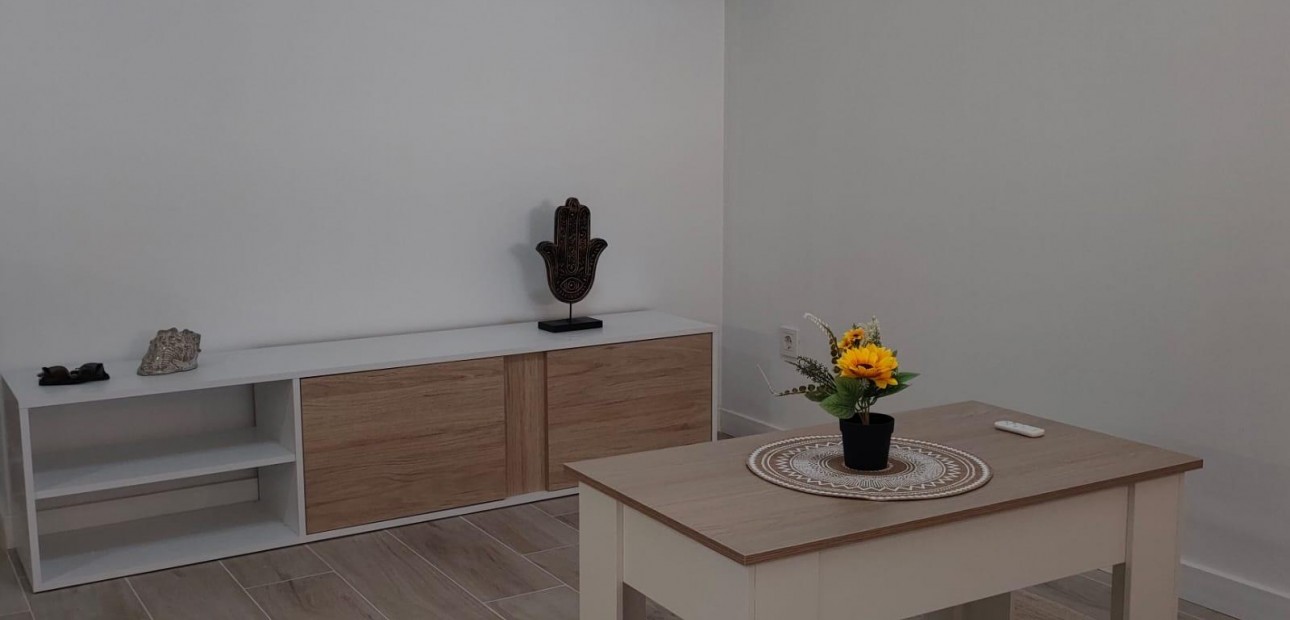Herverkoop - House -
Torrevieja - Torreblanca