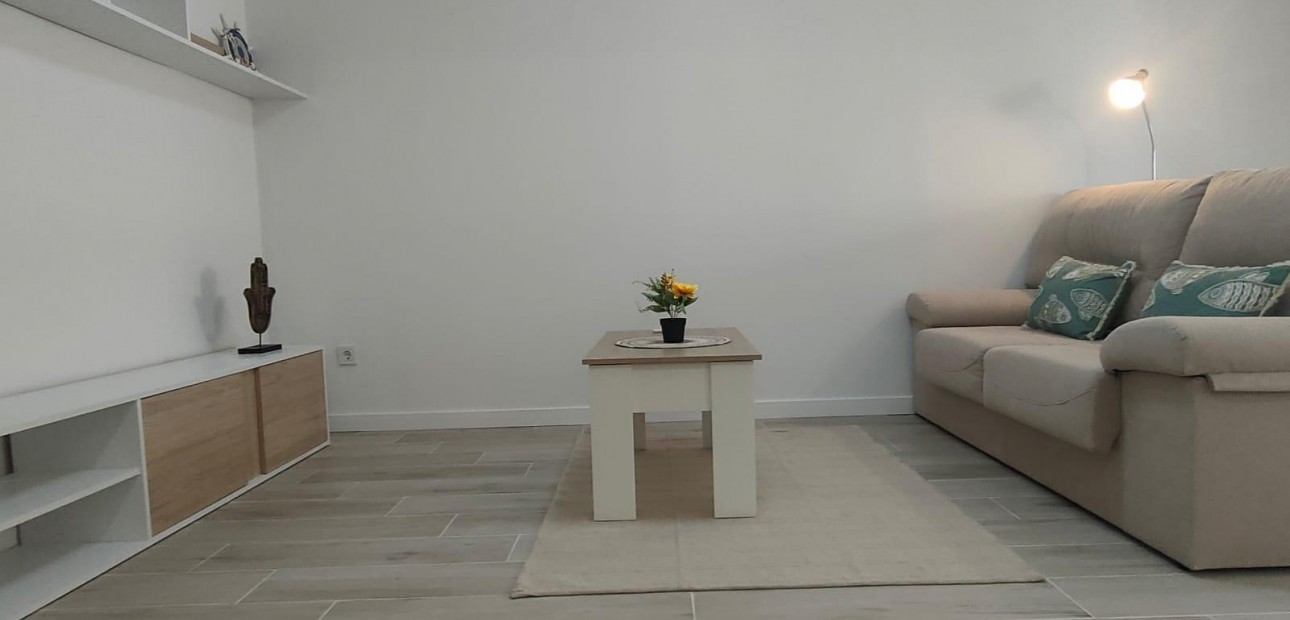Herverkoop - House -
Torrevieja - Torreblanca
