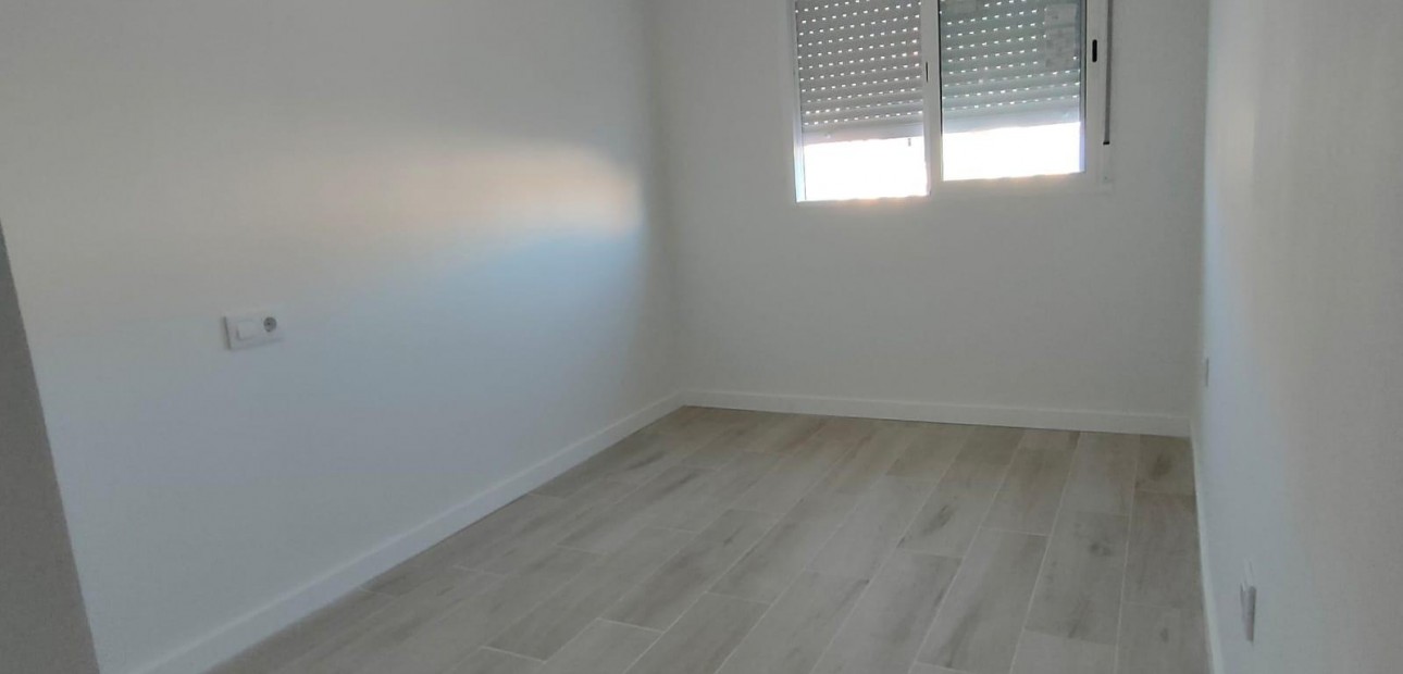 Herverkoop - House -
Torrevieja - Torreblanca