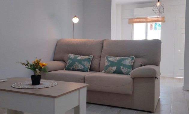 Herverkoop - House -
Torrevieja - Torreblanca