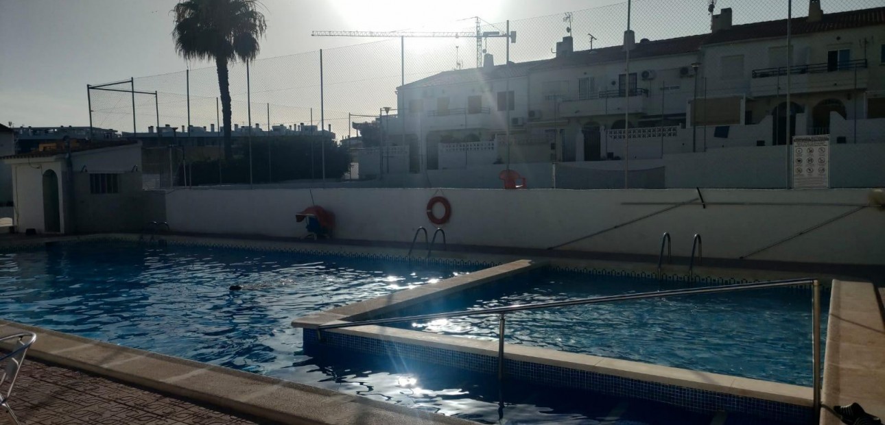 Herverkoop - House -
Torrevieja - Torreblanca