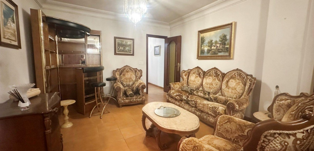 Herverkoop - Appartement / flat -
Torrevieja - torrevieja