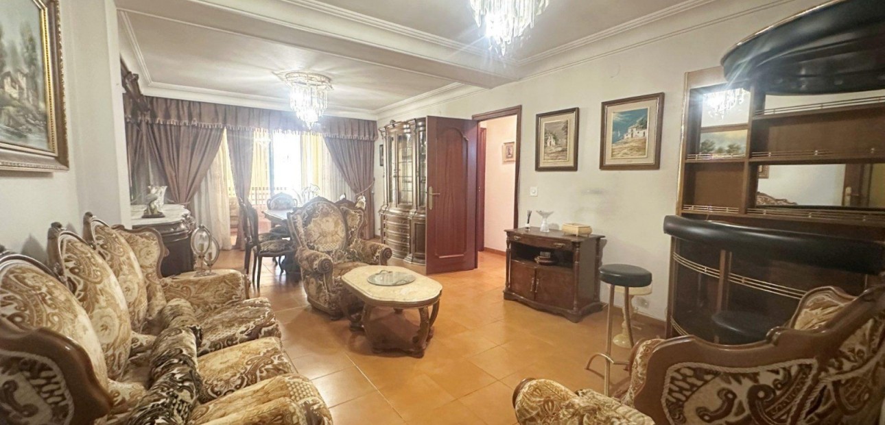 Herverkoop - Appartement / flat -
Torrevieja - torrevieja
