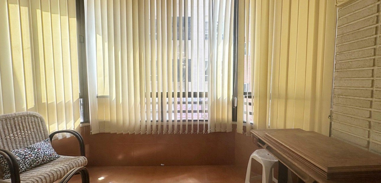 Herverkoop - Appartement / flat -
Torrevieja - torrevieja