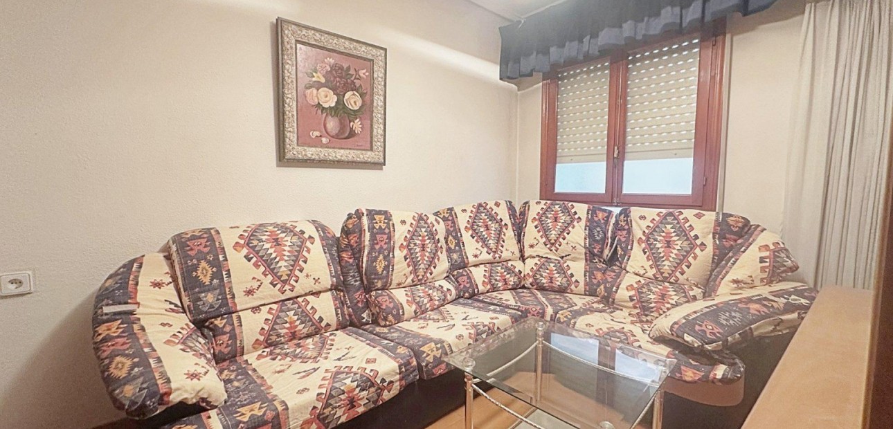 Herverkoop - Appartement / flat -
Torrevieja - torrevieja