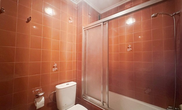 Herverkoop - Appartement / flat -
Torrevieja - torrevieja