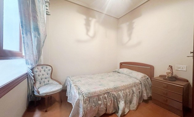 Herverkoop - Appartement / flat -
Torrevieja - torrevieja