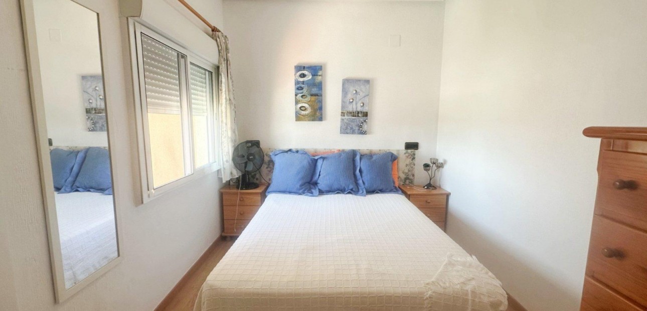Herverkoop - Bungalow -
Torrevieja - Torreblanca