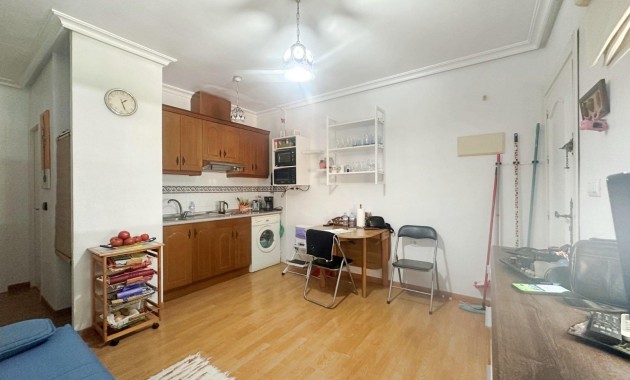 Herverkoop - Bungalow -
Torrevieja - Torreblanca