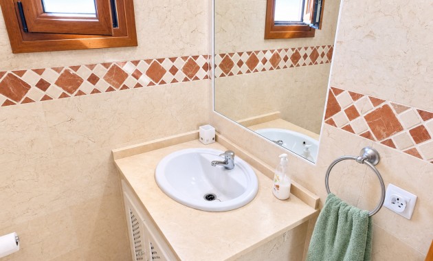 Herverkoop - Herenhuis -
Algorfa - La Finca Golf Resort