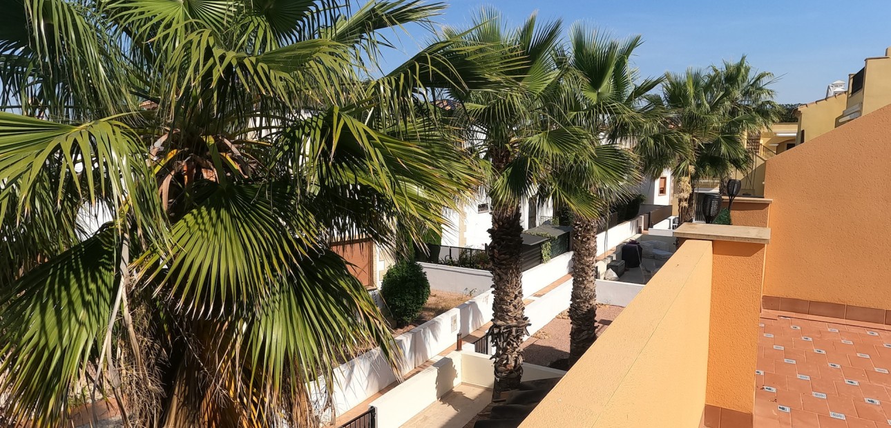 Herverkoop - Herenhuis -
Algorfa - La Finca Golf Resort