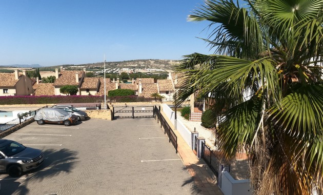 Herverkoop - Herenhuis -
Algorfa - La Finca Golf Resort