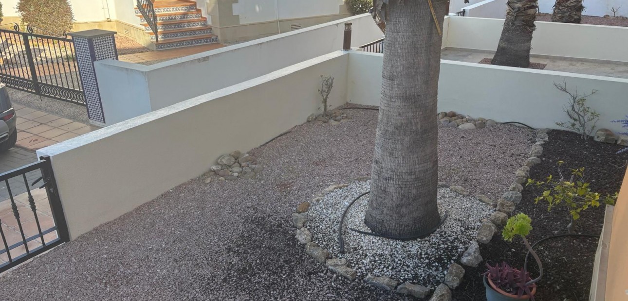 Herverkoop - Herenhuis -
Algorfa - La Finca Golf Resort