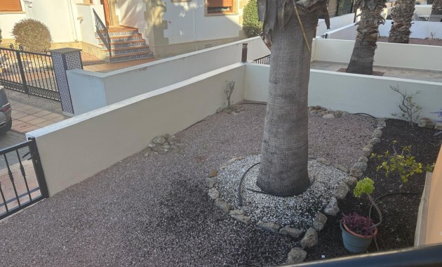 Herverkoop - Herenhuis -
Algorfa - La Finca Golf Resort