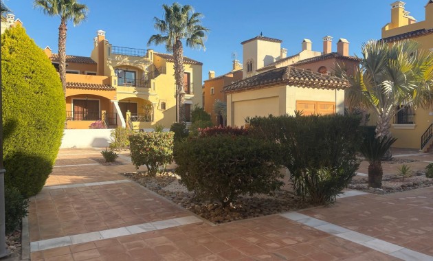 Herverkoop - Herenhuis -
Algorfa - La Finca Golf Resort