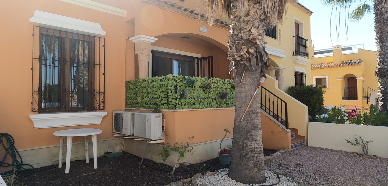 Herverkoop - Herenhuis -
Algorfa - La Finca Golf Resort
