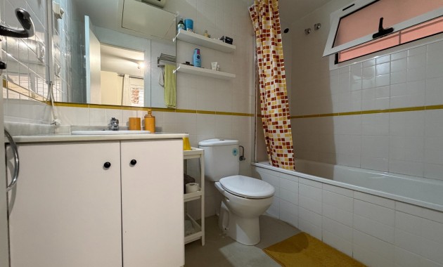 Herverkoop - Appartement / flat -
Orihuela - Playa Flamenca