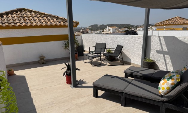 Herverkoop - Appartement / flat -
Orihuela - Entre Naranjos Vistabella