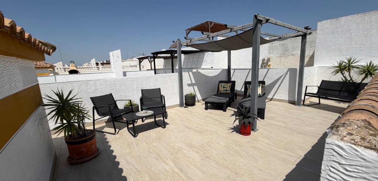 Herverkoop - Appartement / flat -
Orihuela - Entre Naranjos Vistabella