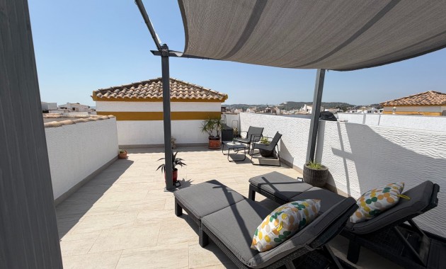 Herverkoop - Appartement / flat -
Orihuela - Entre Naranjos Vistabella