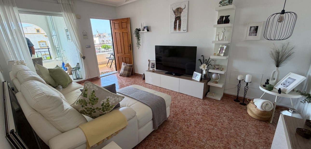 Herverkoop - Appartement / flat -
Orihuela - Entre Naranjos Vistabella