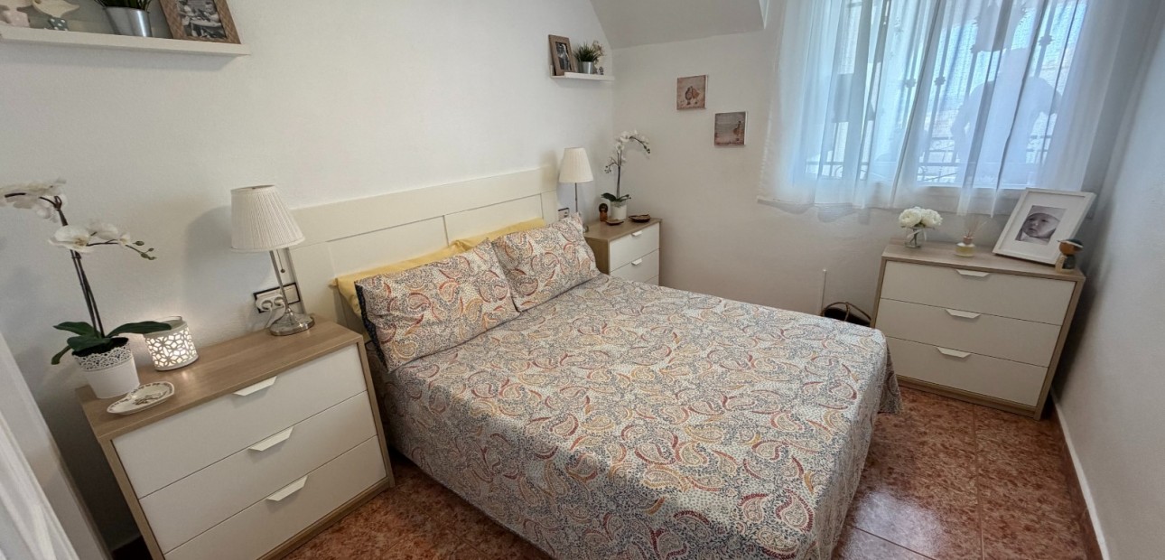 Herverkoop - Appartement / flat -
Orihuela - Entre Naranjos Vistabella