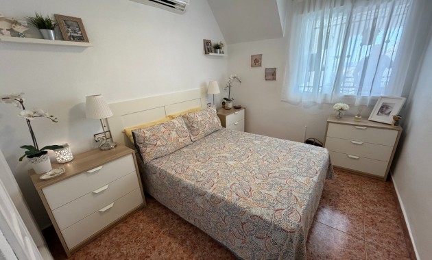 Herverkoop - Appartement / flat -
Orihuela - Entre Naranjos Vistabella