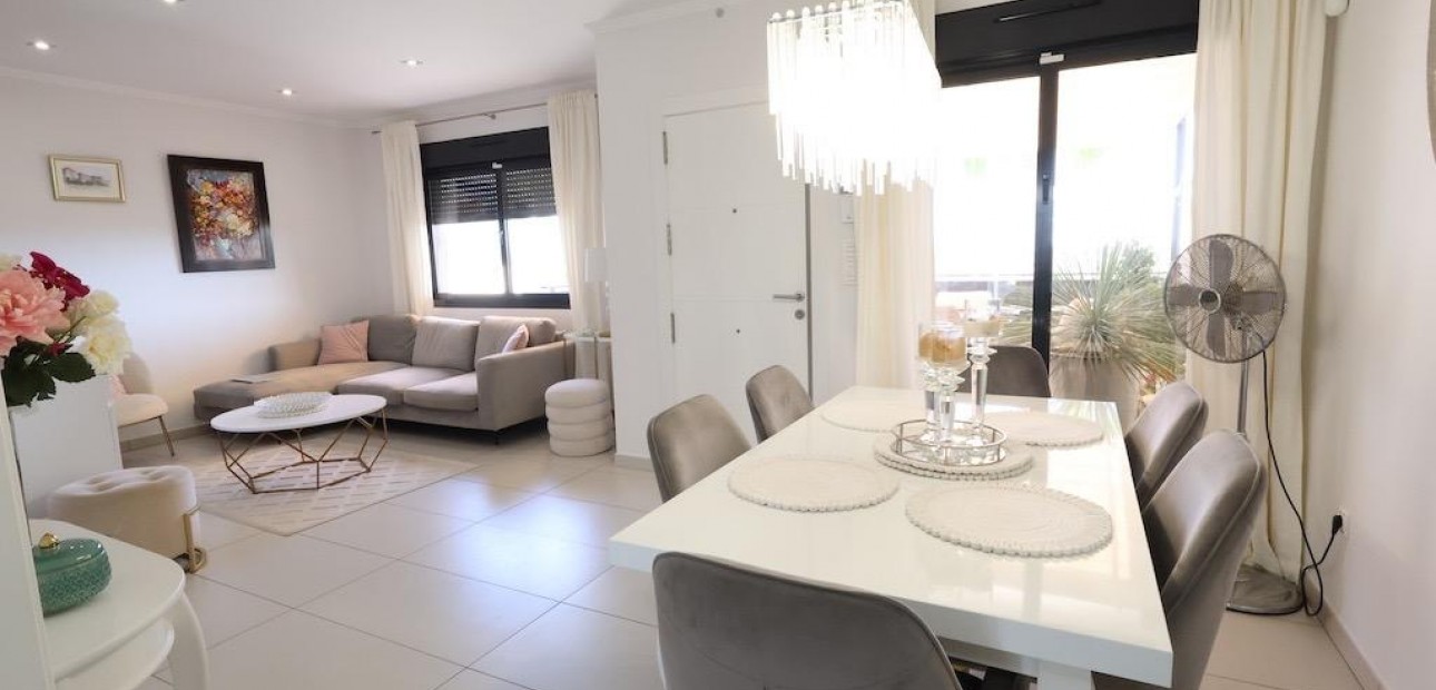 Herverkoop - duplex -
Orihuela Costa - Lomas de Cabo Roig