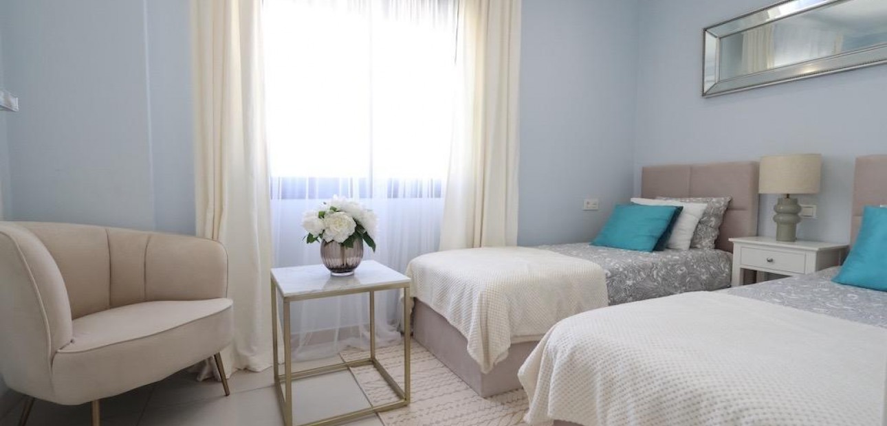 Herverkoop - duplex -
Orihuela Costa - Lomas de Cabo Roig