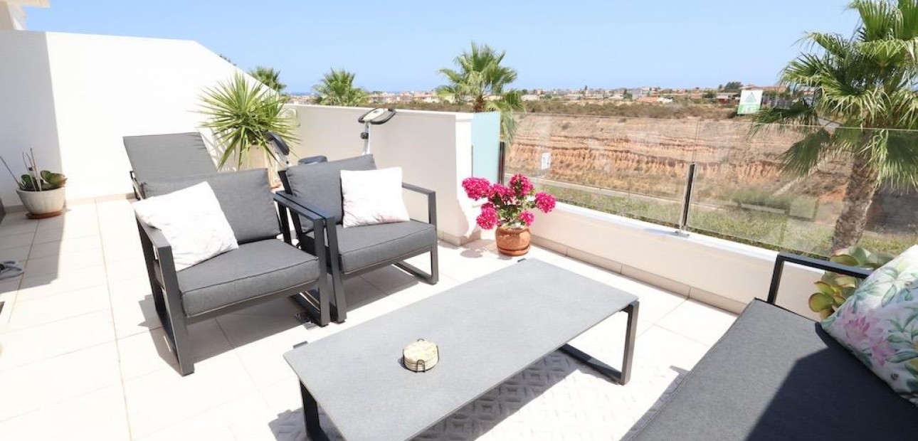 Herverkoop - duplex -
Orihuela Costa - Lomas de Cabo Roig