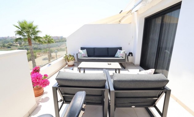 Herverkoop - duplex -
Orihuela Costa - Lomas de Cabo Roig