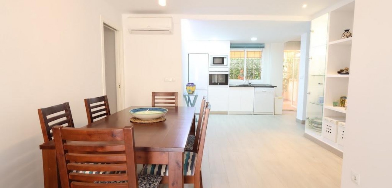 Herverkoop - Appartement / flat -
Orihuela Costa - Campoamor