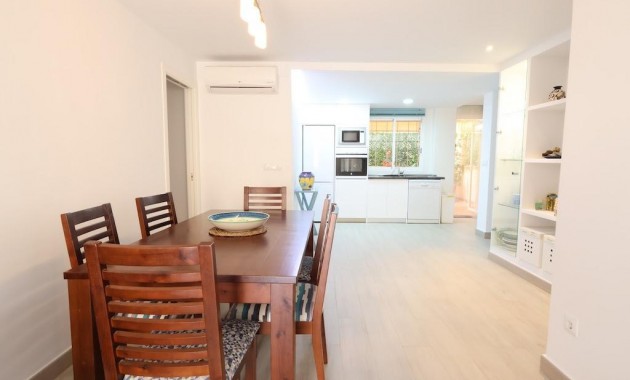 Herverkoop - Appartement / flat -
Orihuela Costa - Campoamor