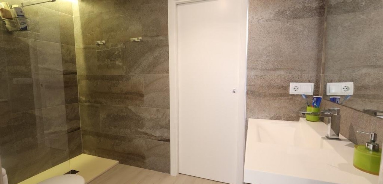 Herverkoop - Appartement / flat -
Orihuela Costa - Campoamor