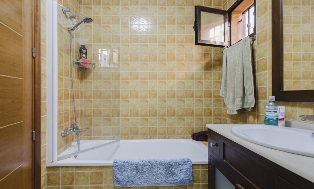 Herverkoop - Villa -
Torrevieja - Aguas Nuevas