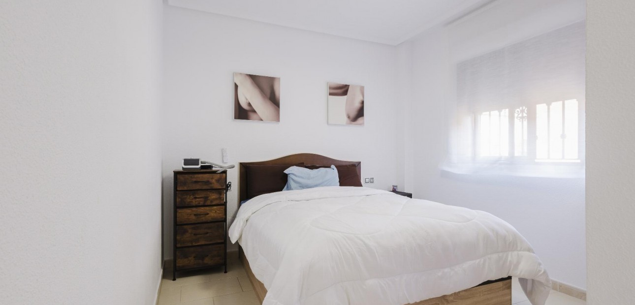 Herverkoop - Villa -
Torrevieja - Aguas Nuevas