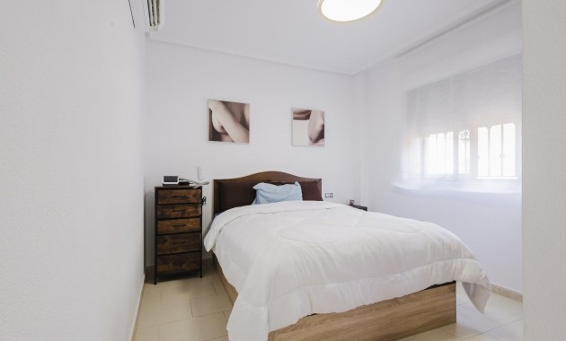Herverkoop - Villa -
Torrevieja - Aguas Nuevas