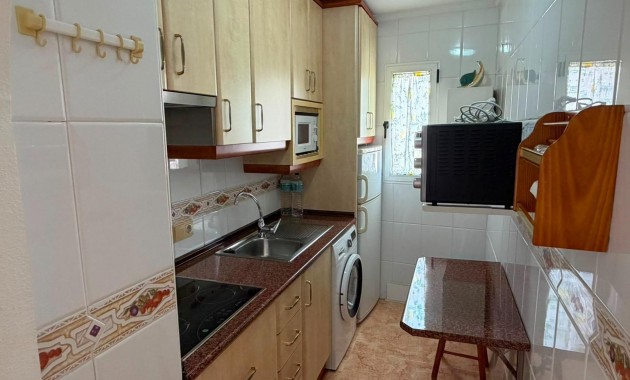 Herverkoop - Appartement / flat -
Torrevieja - Centro
