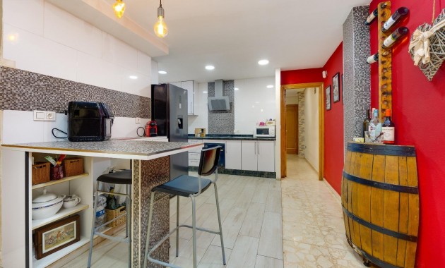 Sale - Apartment / flat -
Torrevieja - torrevieja