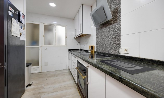 Sale - Apartment / flat -
Torrevieja - torrevieja