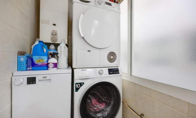 Sale - Apartment / flat -
Torrevieja - torrevieja