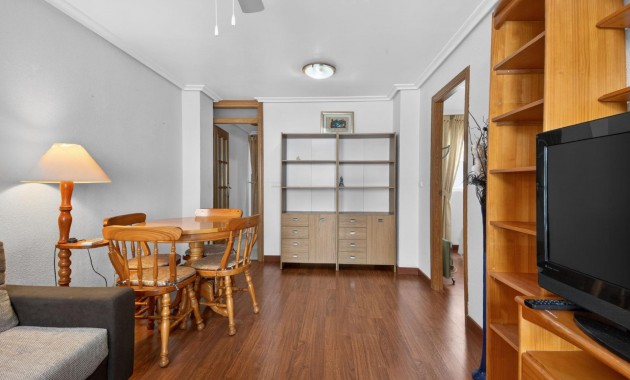 Herverkoop - Appartement / flat -
Torrevieja - Torrevieja - Centre