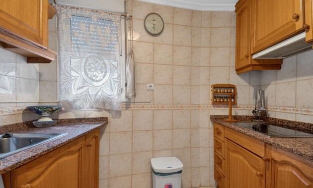 Herverkoop - Appartement / flat -
Torrevieja - Torrevieja - Centre