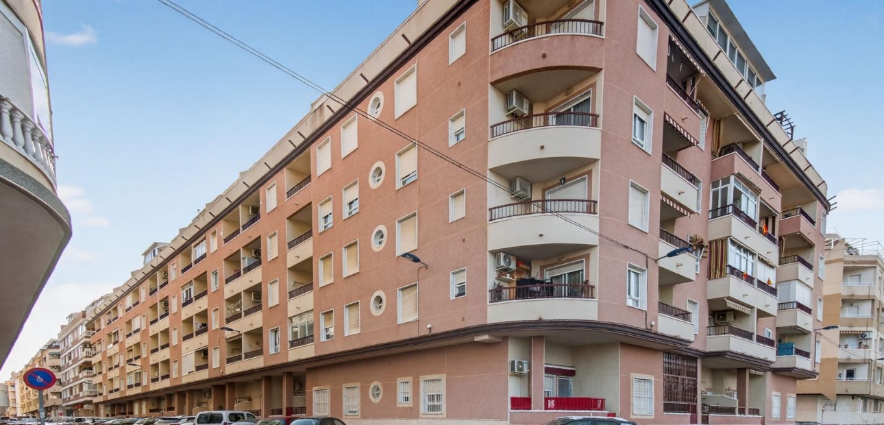 Herverkoop - Appartement / flat -
Torrevieja - Torrevieja - Centre