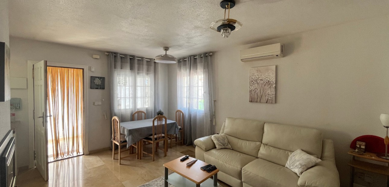 Herverkoop - Quad Villa -
Orihuela Costa - Playa Flamenca