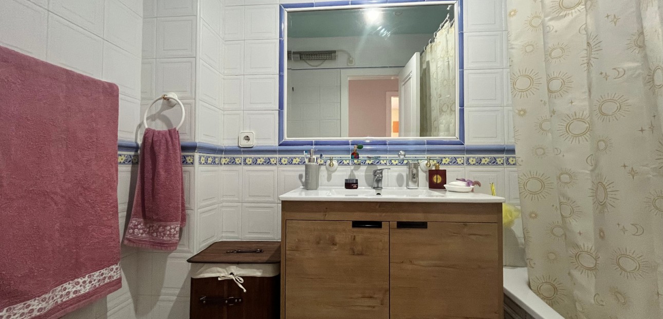Herverkoop - Quad Villa -
Orihuela Costa - Playa Flamenca